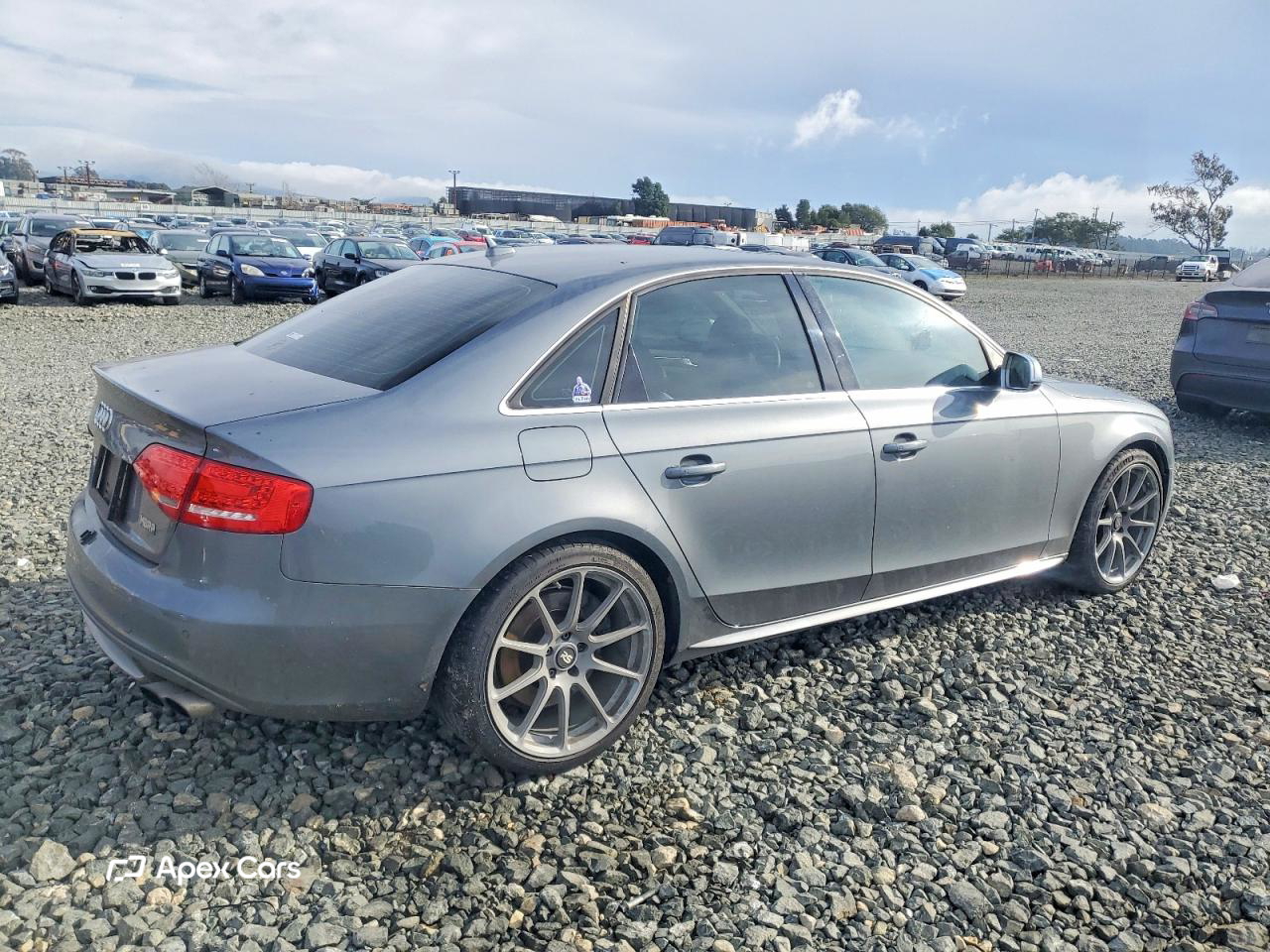 Audi RS4 2012