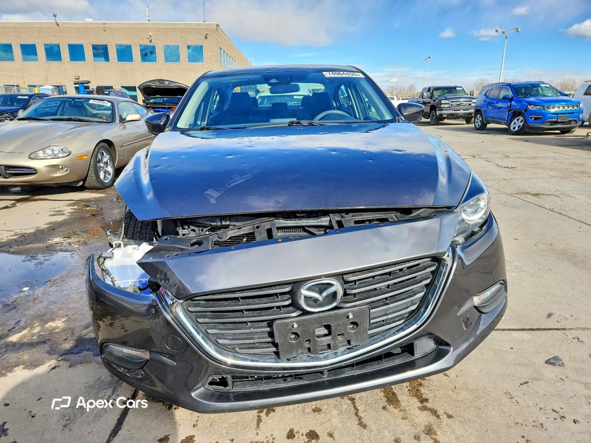 Mazda 3 2018