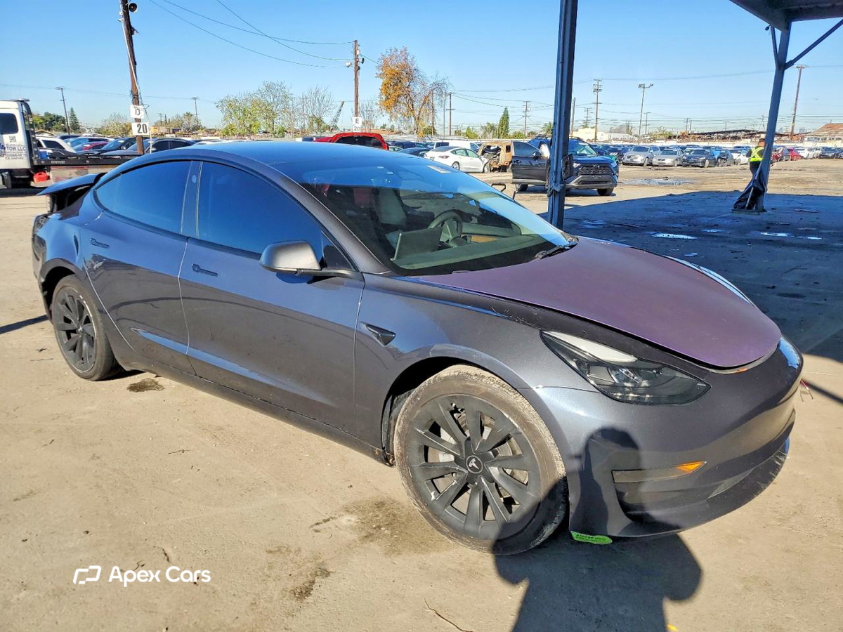 Tesla Model 3 2023