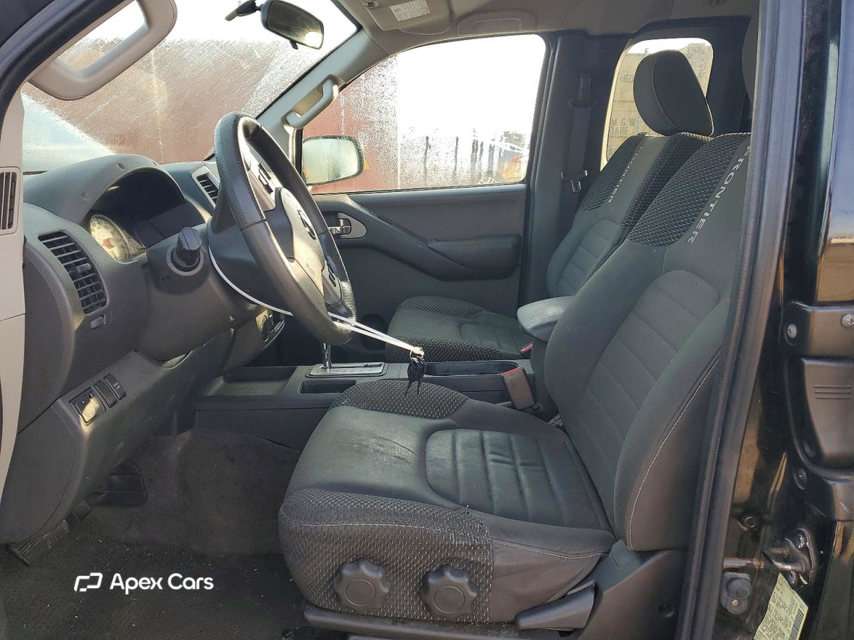 Nissan Navara (Frontier) 2013