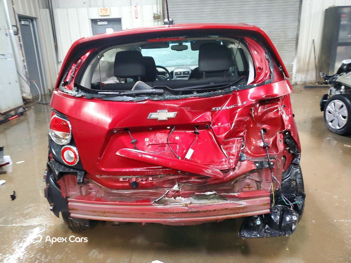 Chevrolet Sonic 2016