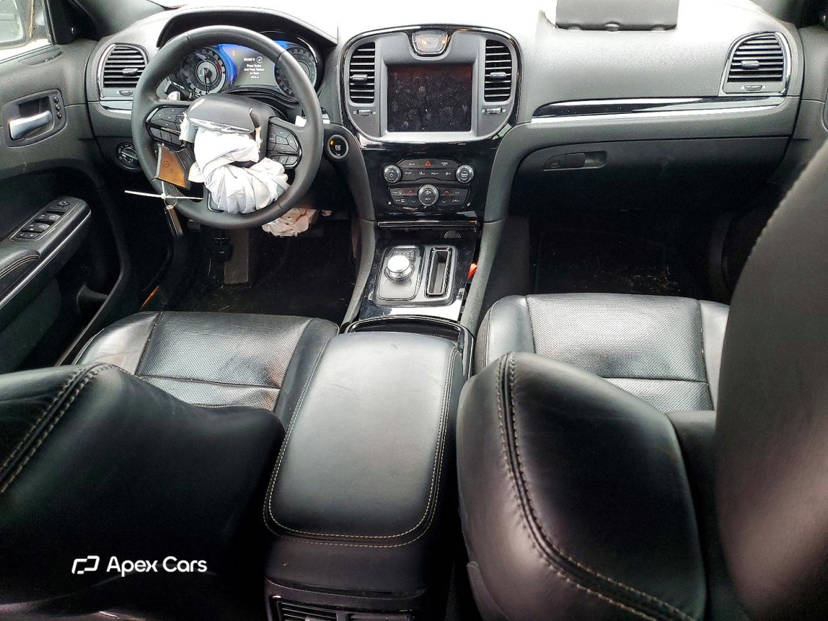 Chrysler 300 2023