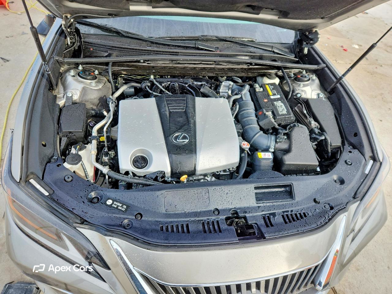 Lexus ES 2021