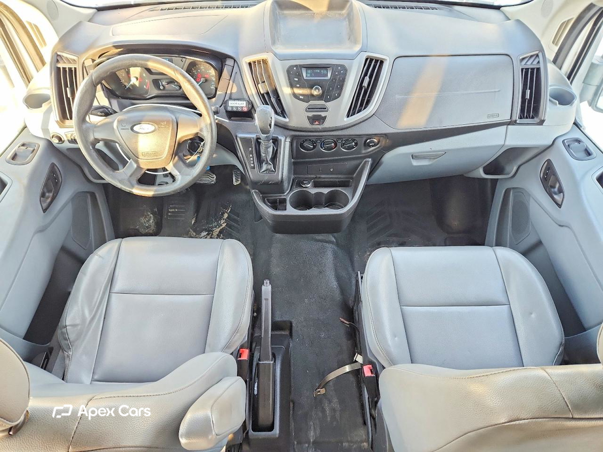 Ford Transit 2015