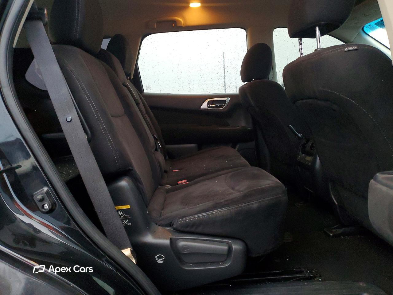 Nissan Pathfinder 2016