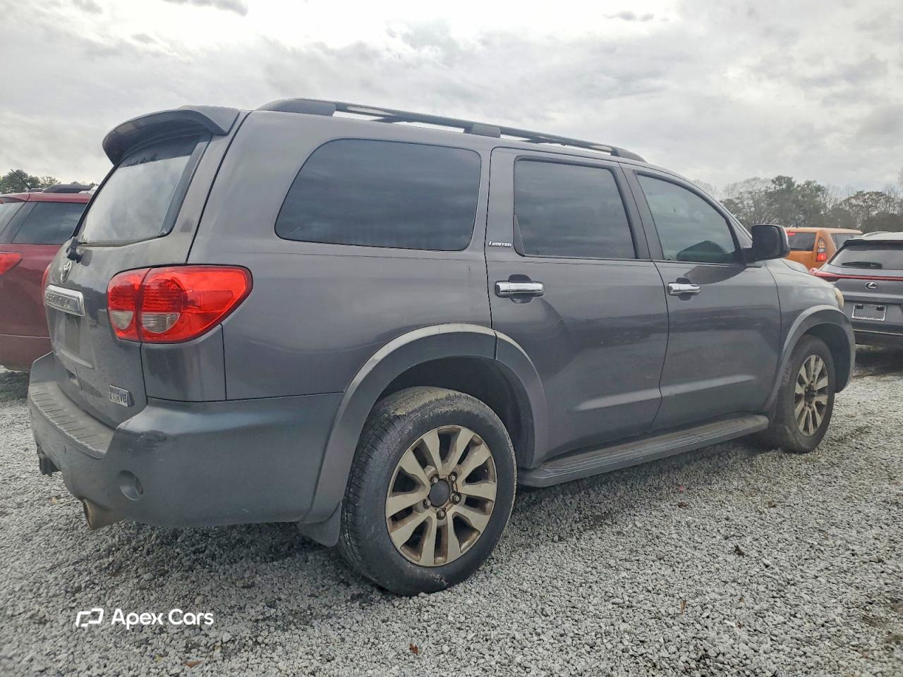 Toyota Sequoia 2011