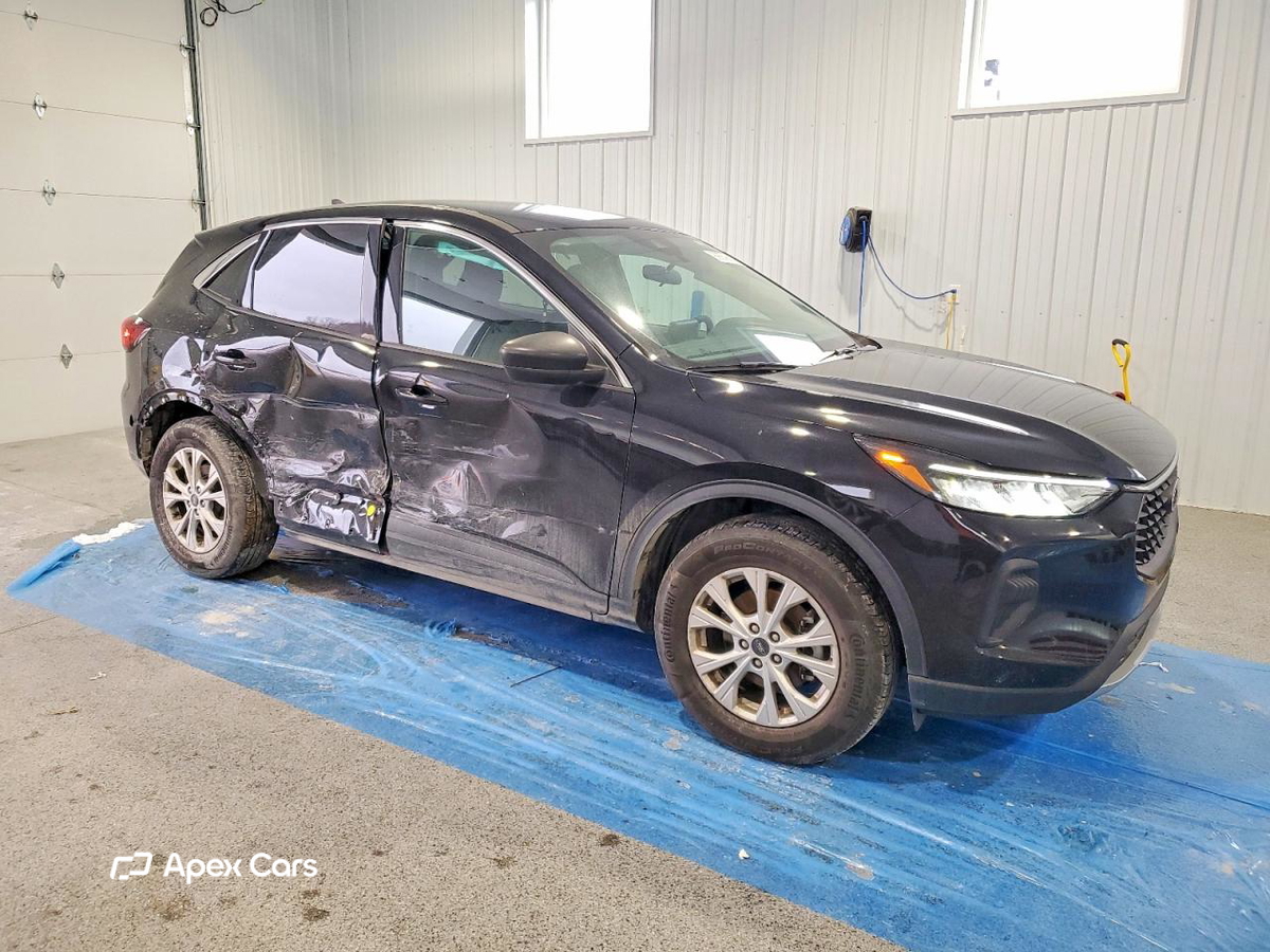 Ford Escape 2024