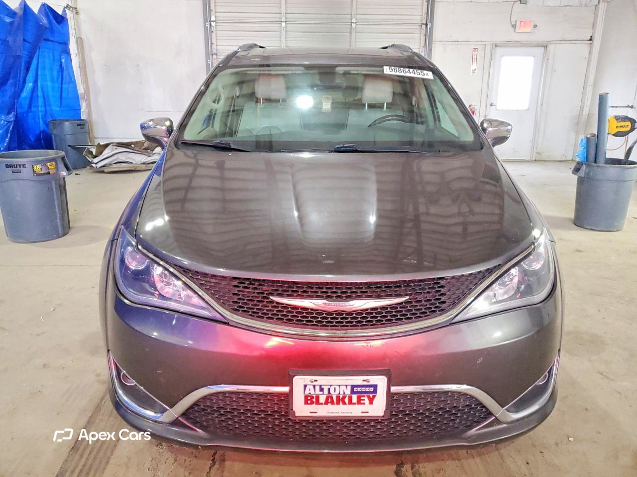 Chrysler Pacifica 2017