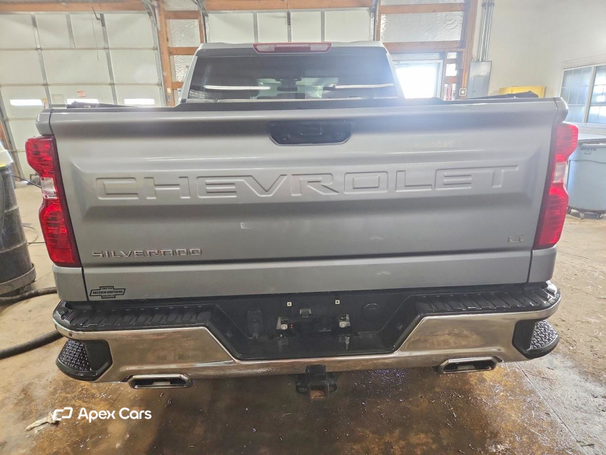 Chevrolet Silverado 2023