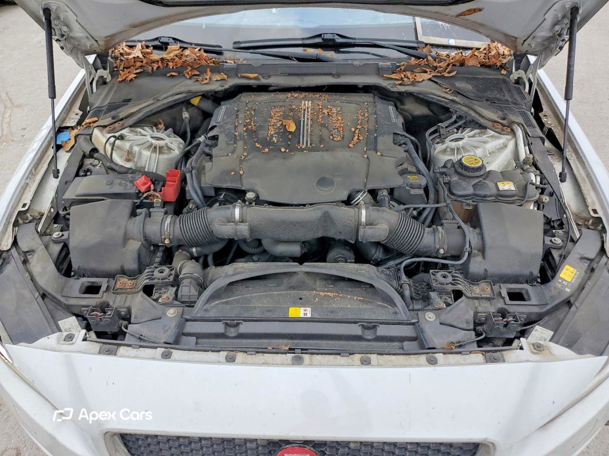 Jaguar XE 2017