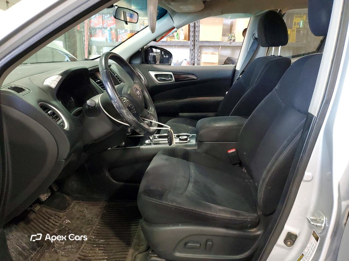 Nissan Pathfinder 2013