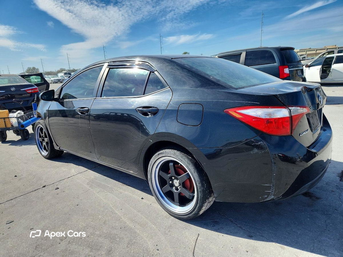 Toyota Corolla 2015