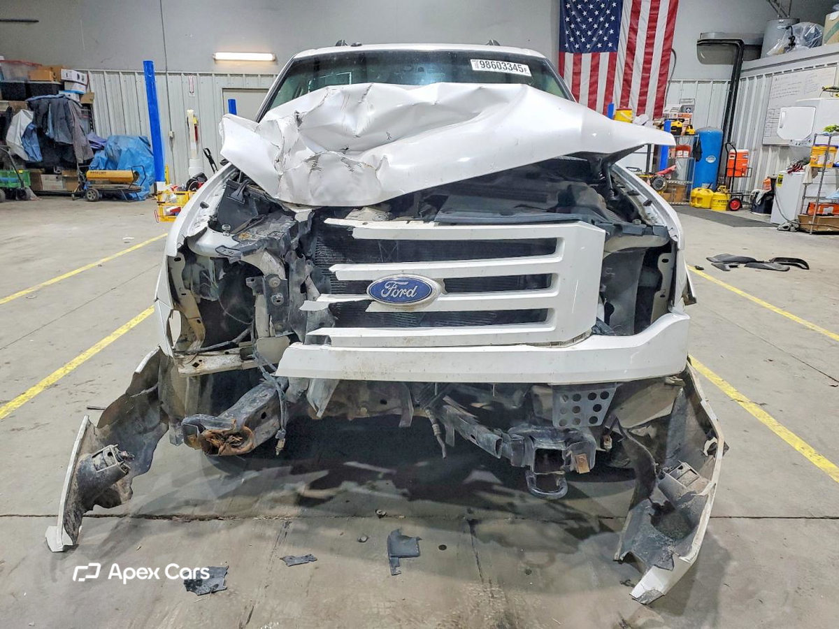 Ford Expedition 2010