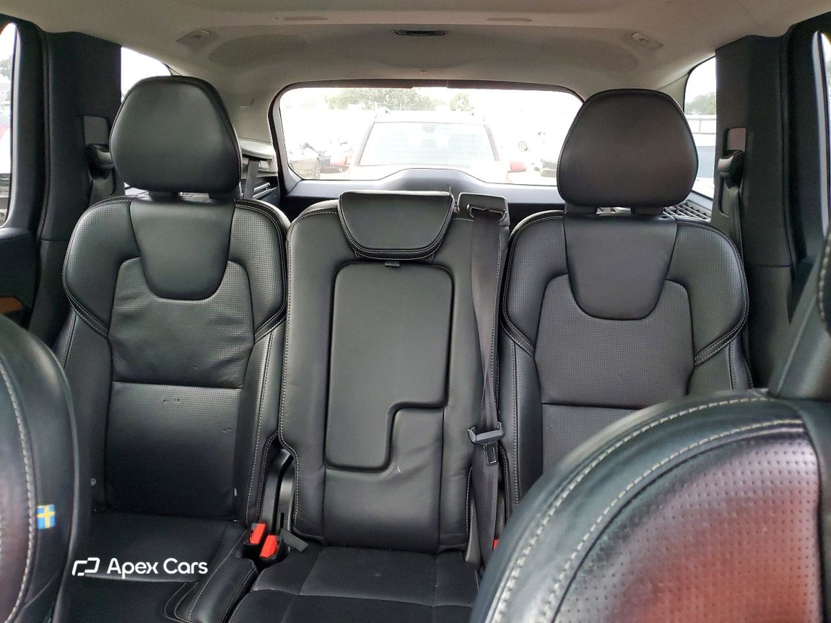 Volvo XC90 2018