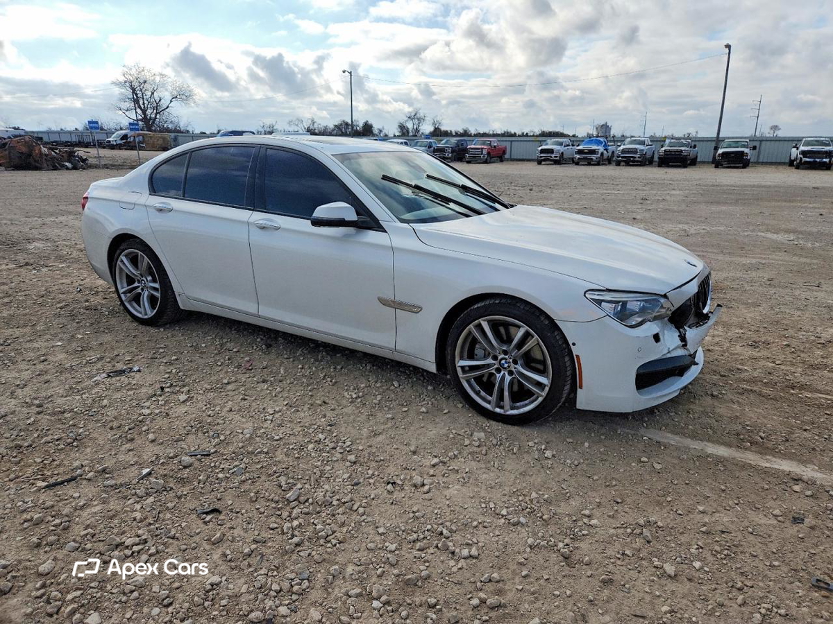 BMW Series 7 2014