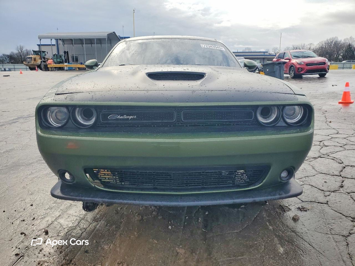Dodge Challenger 2021