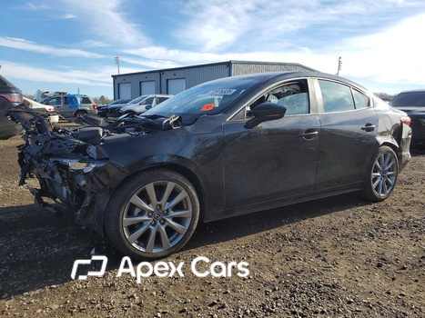 Mazda 3 2022 - Image 1 of 13