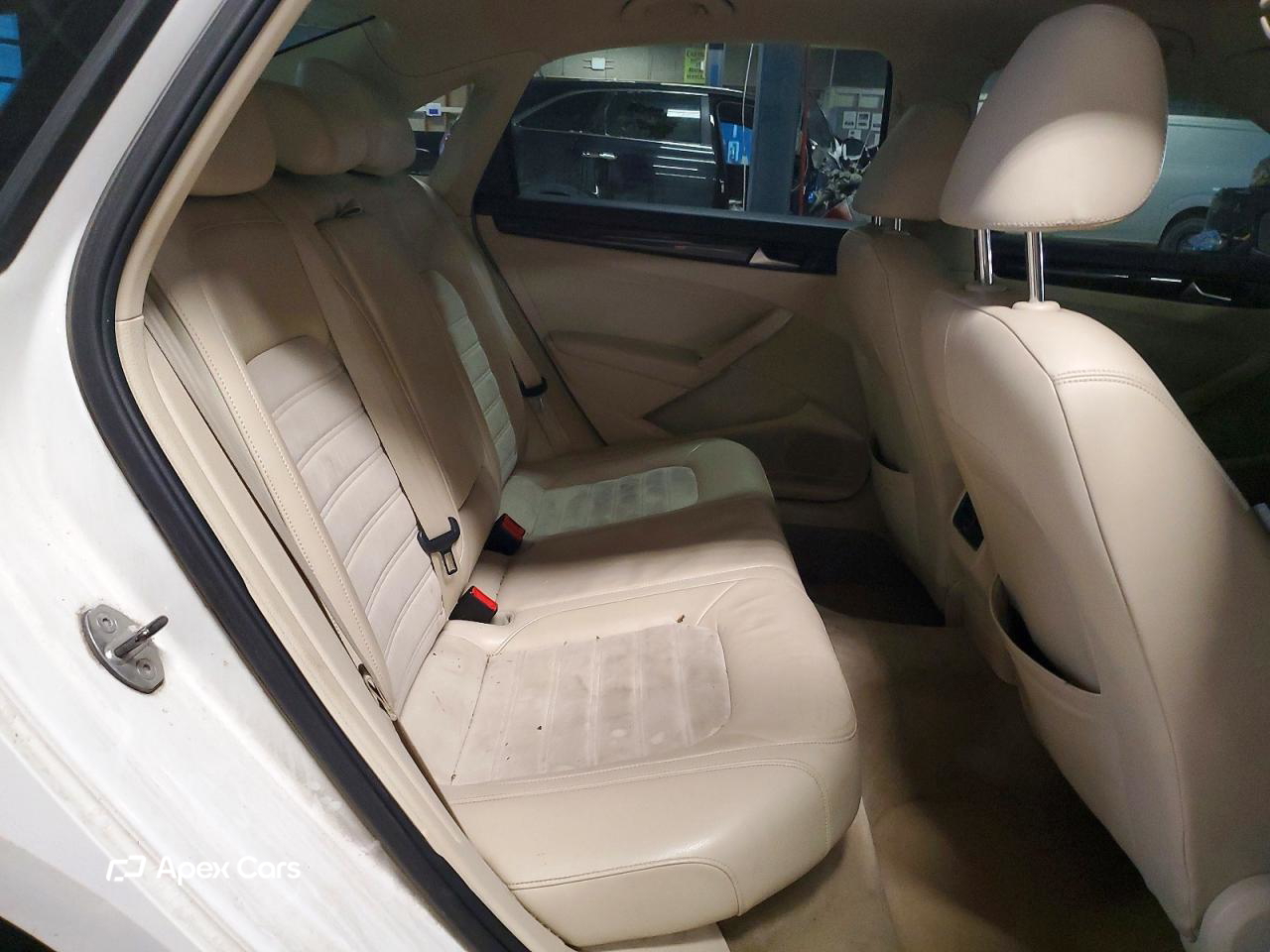 Volkswagen Passat 2014