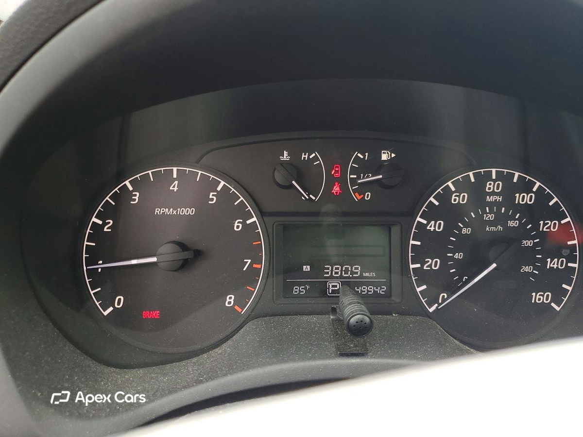 Nissan Sentra 2016