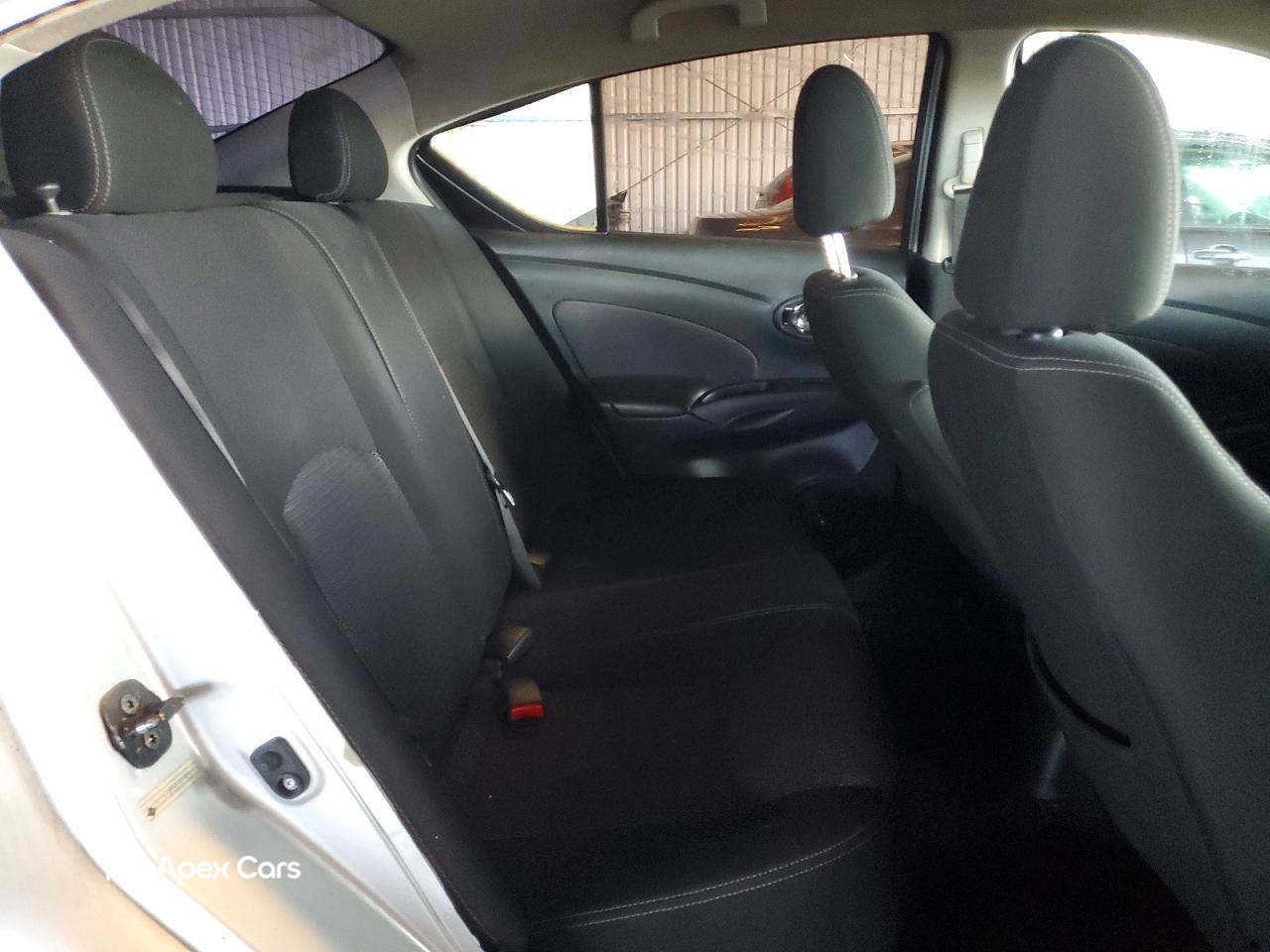 Nissan Versa 2016