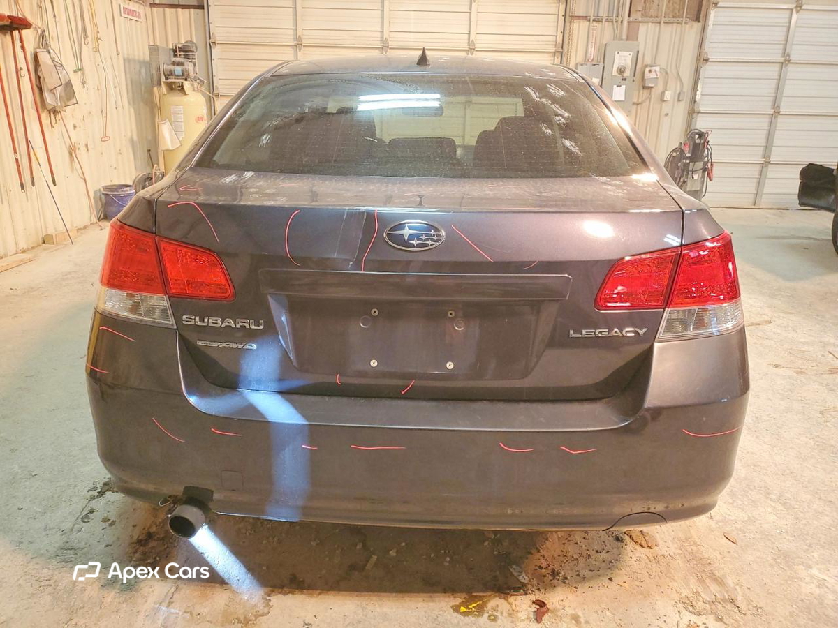 Subaru Legacy 2011