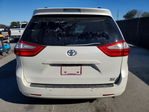 Toyota Sienna 2016