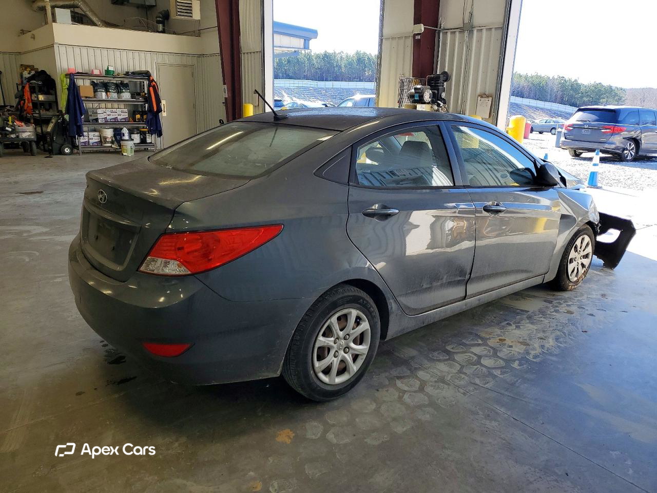 Hyundai Accent 2013