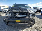 Toyota Sequoia 2010