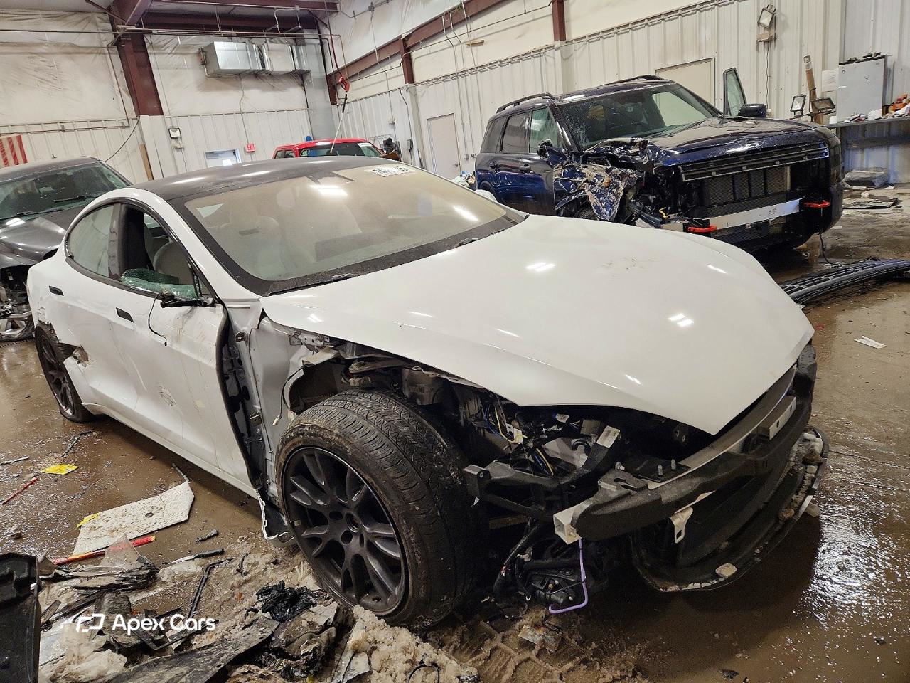 Tesla Model S 2023