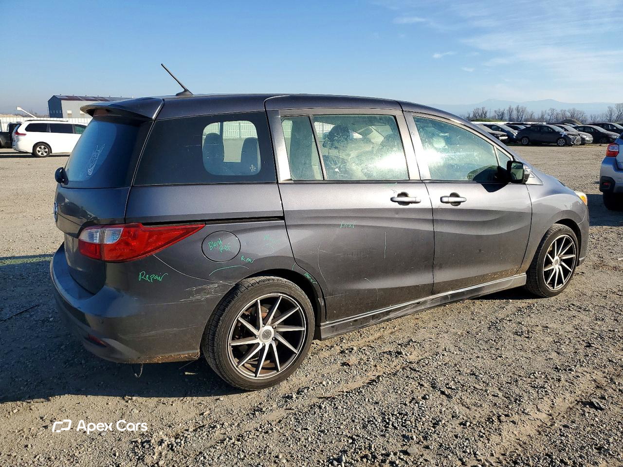 Mazda 5 2015