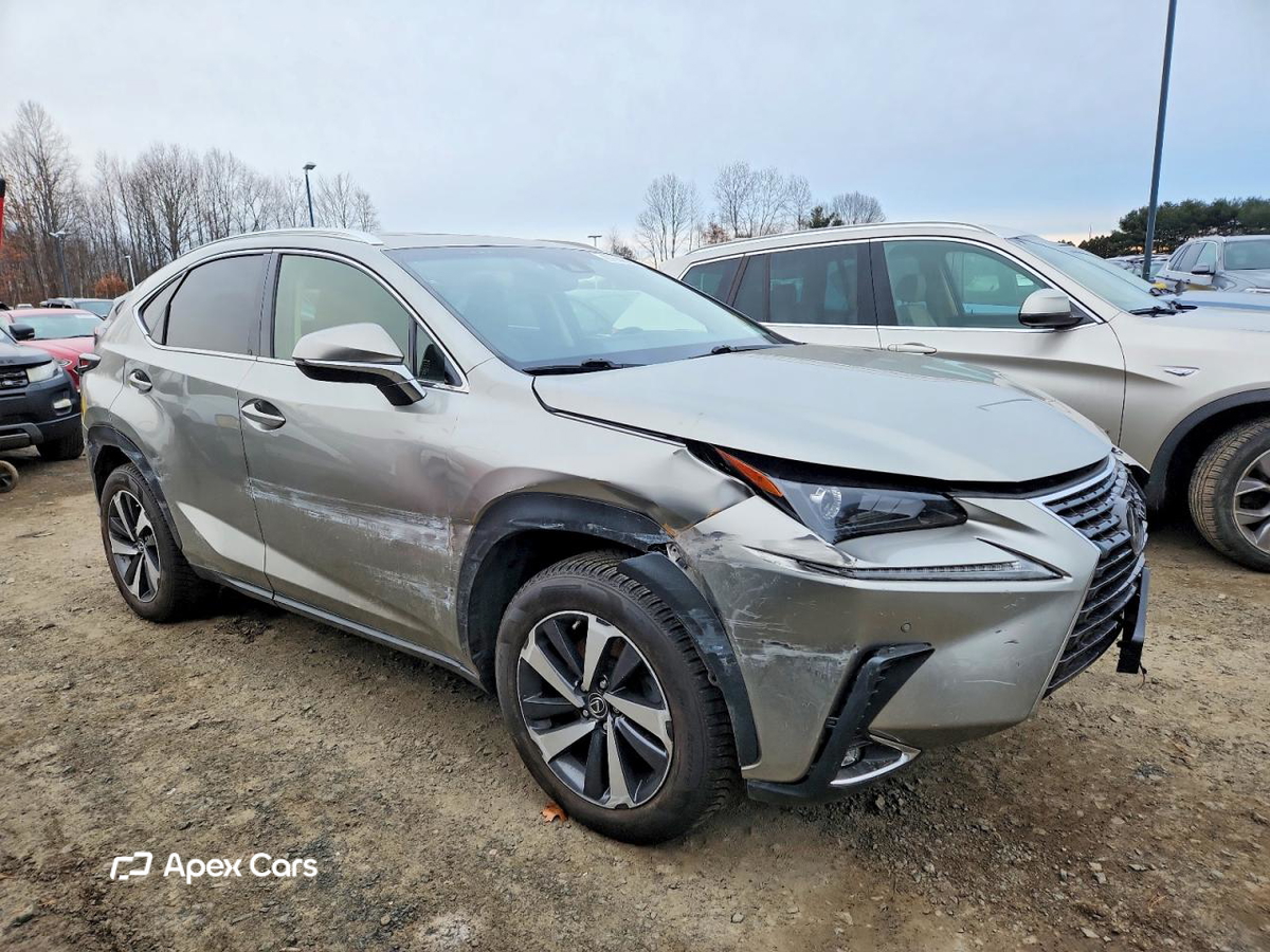 Lexus NX 2019