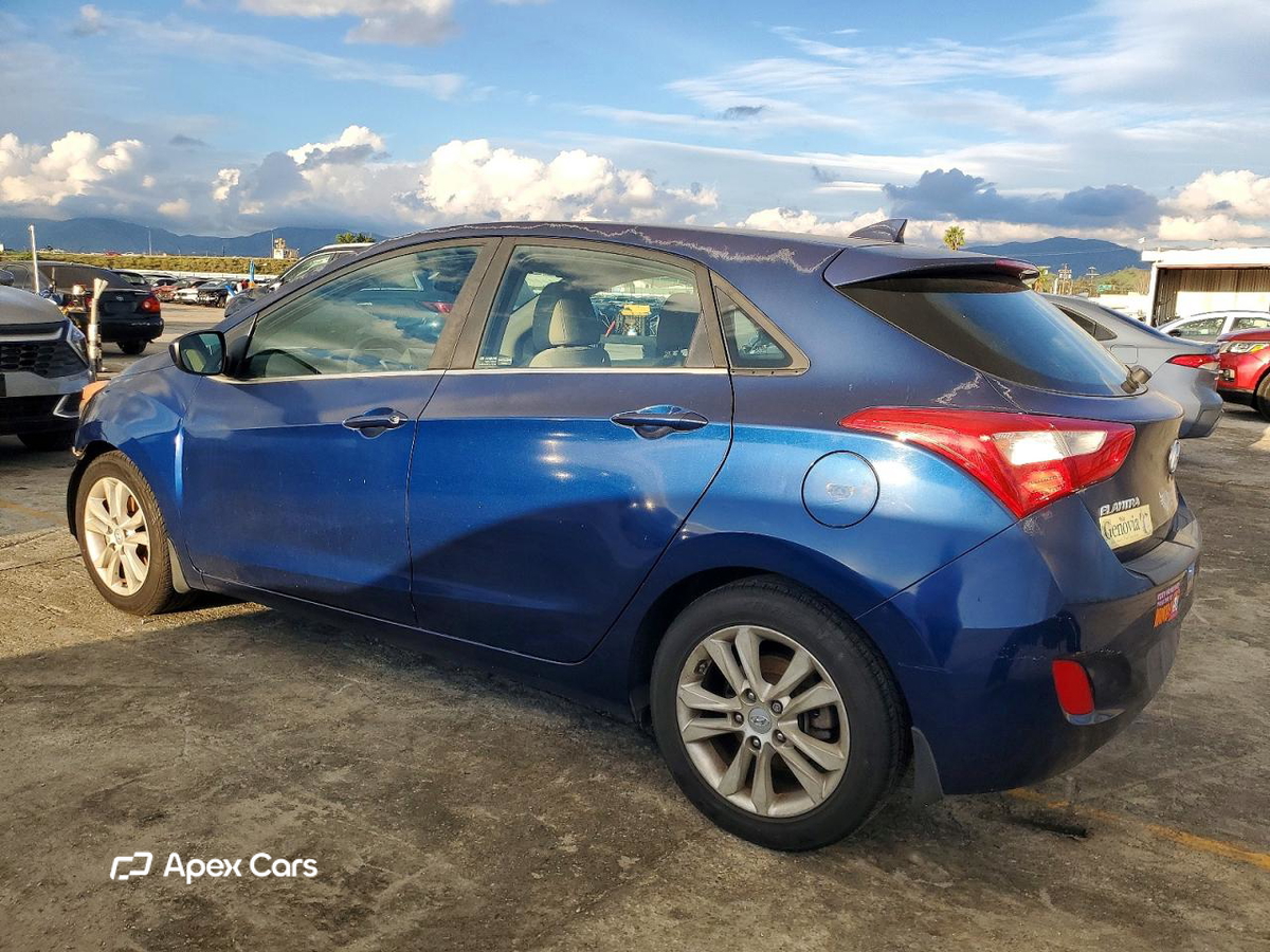 Hyundai Elantra 2013