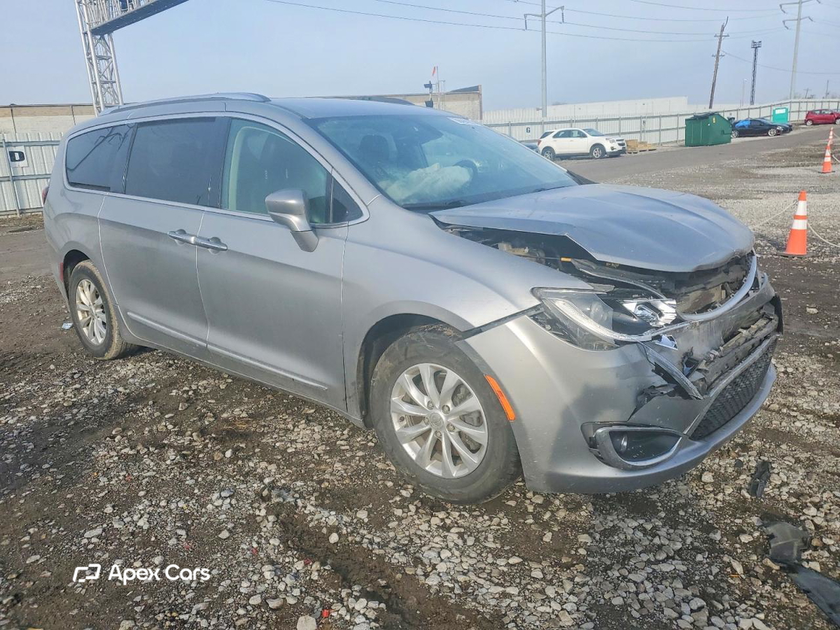 Chrysler Pacifica 2019