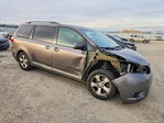 Toyota Sienna 2016