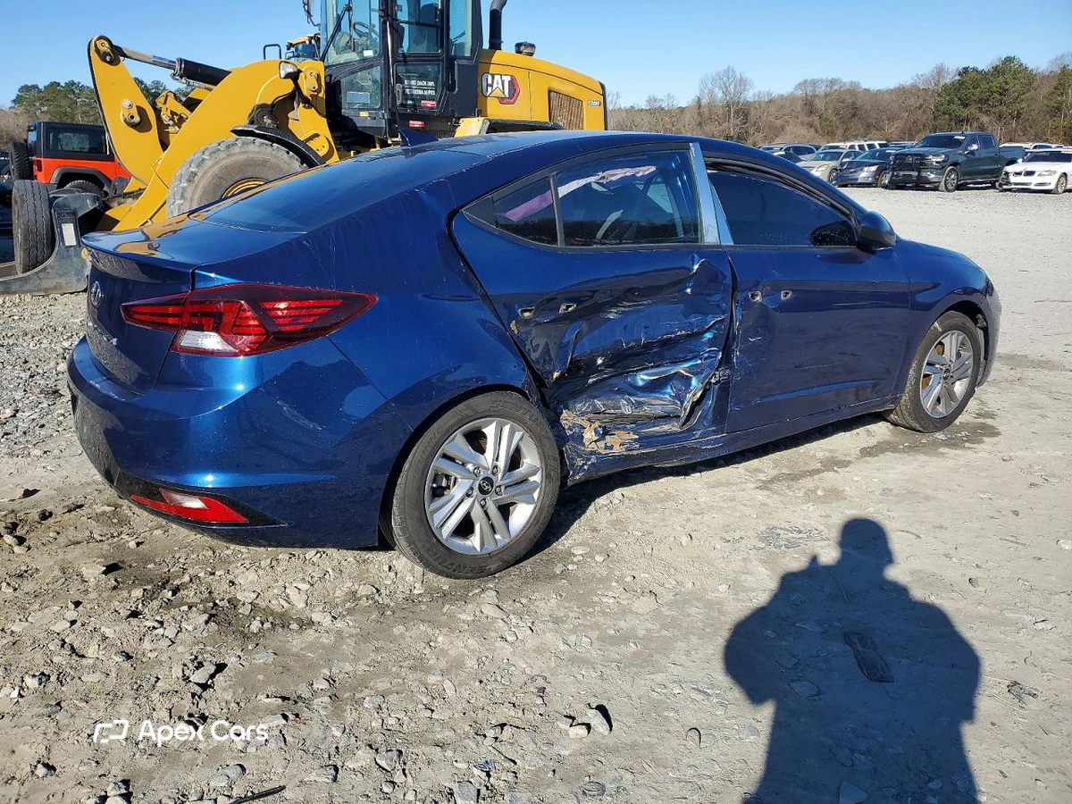 Hyundai Elantra 2020