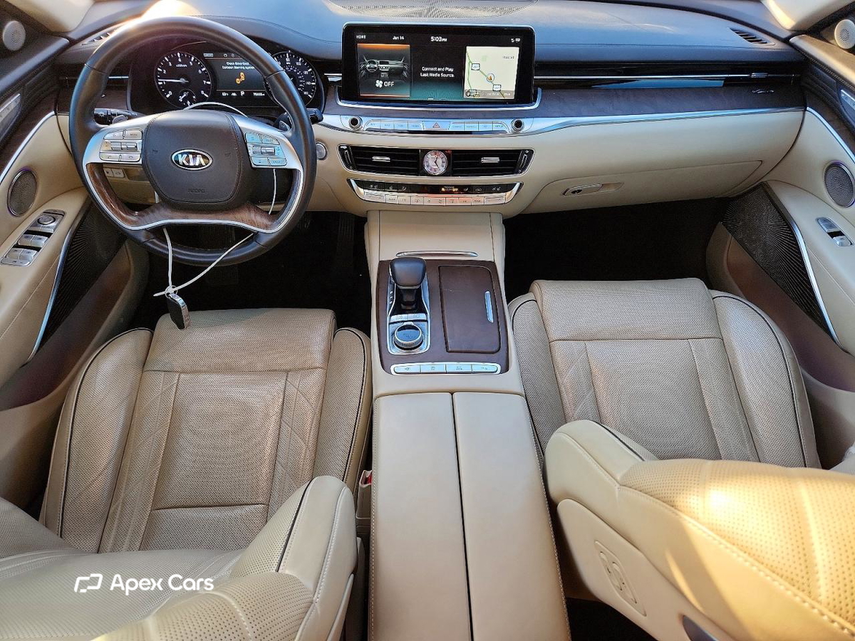 Kia K900 2019