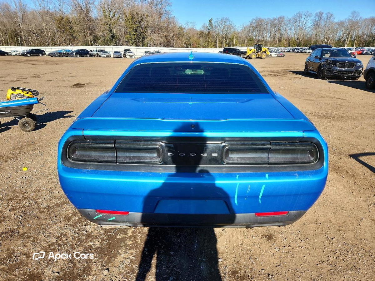 Dodge Challenger 2016