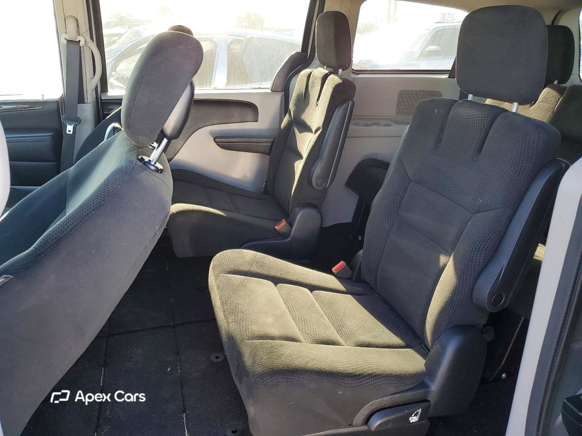 Dodge Caravan 2016