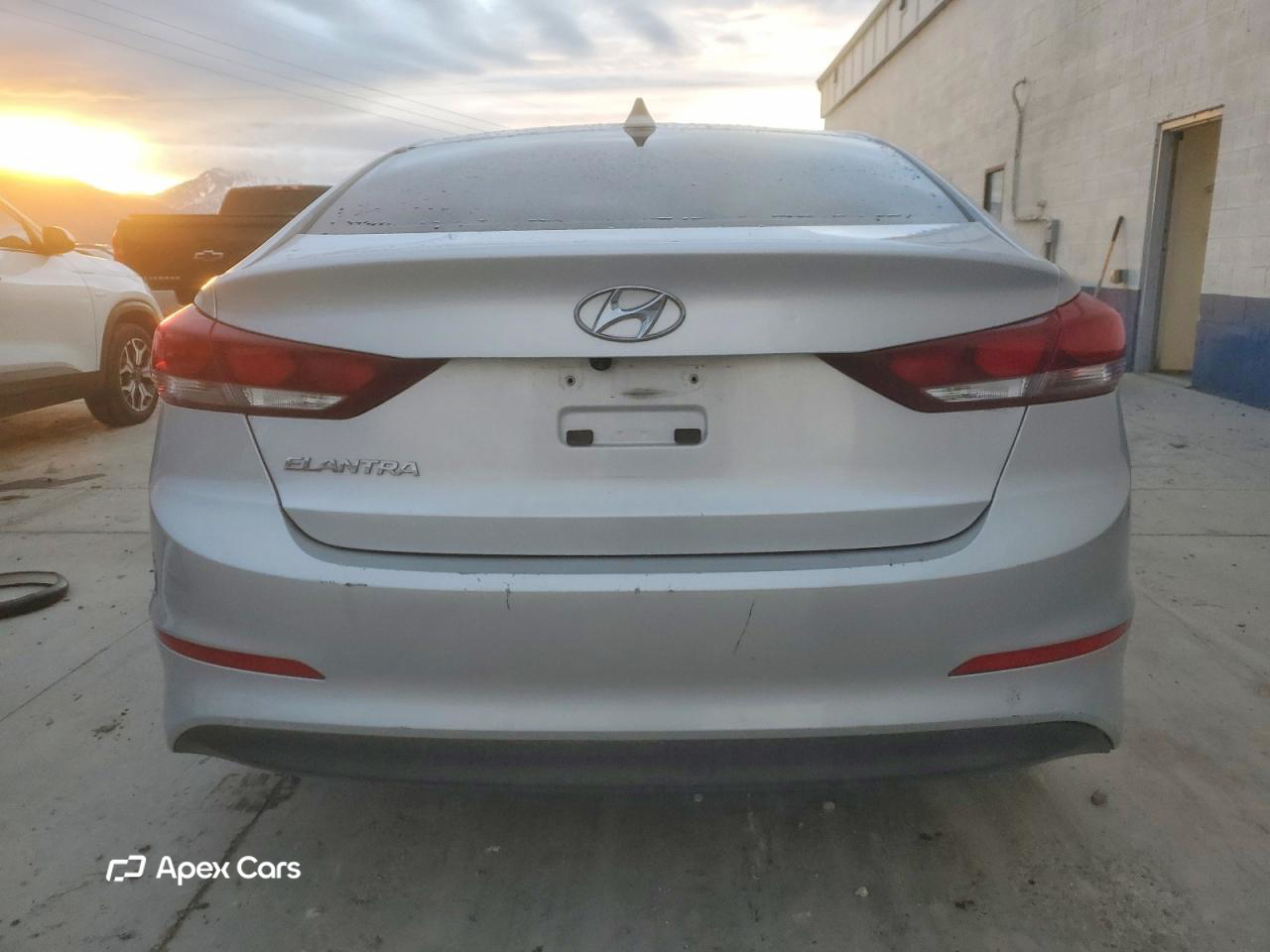 Hyundai Elantra 2018