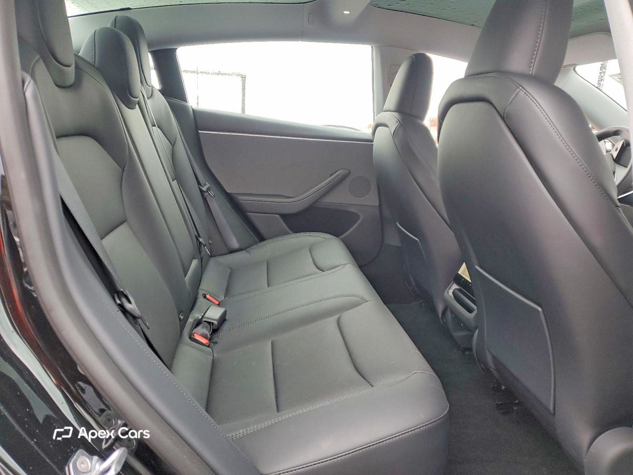 Tesla Model 3 2025