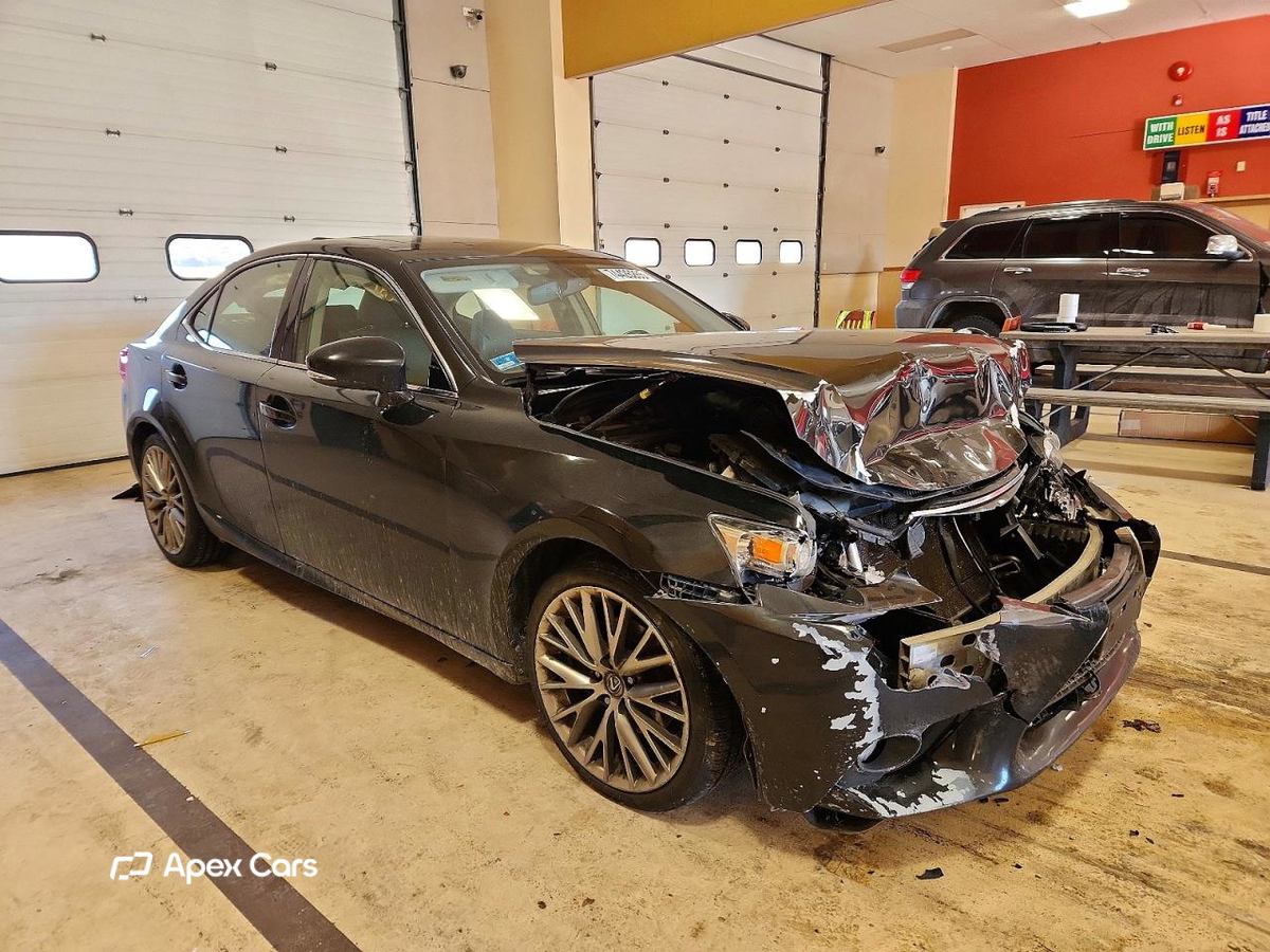 Lexus IS 2015