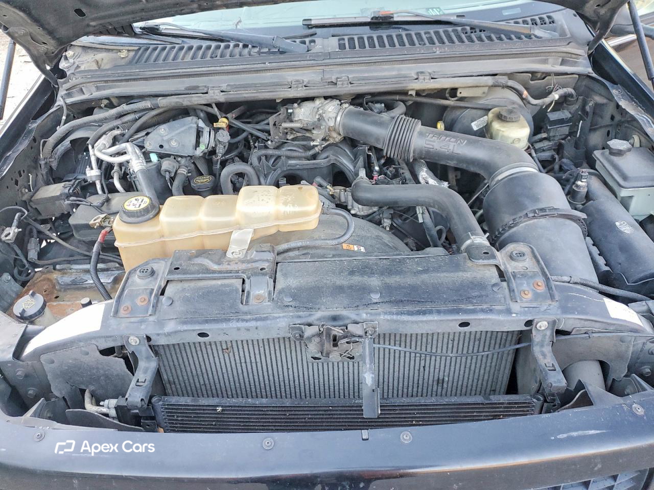 Ford Excursion 2004