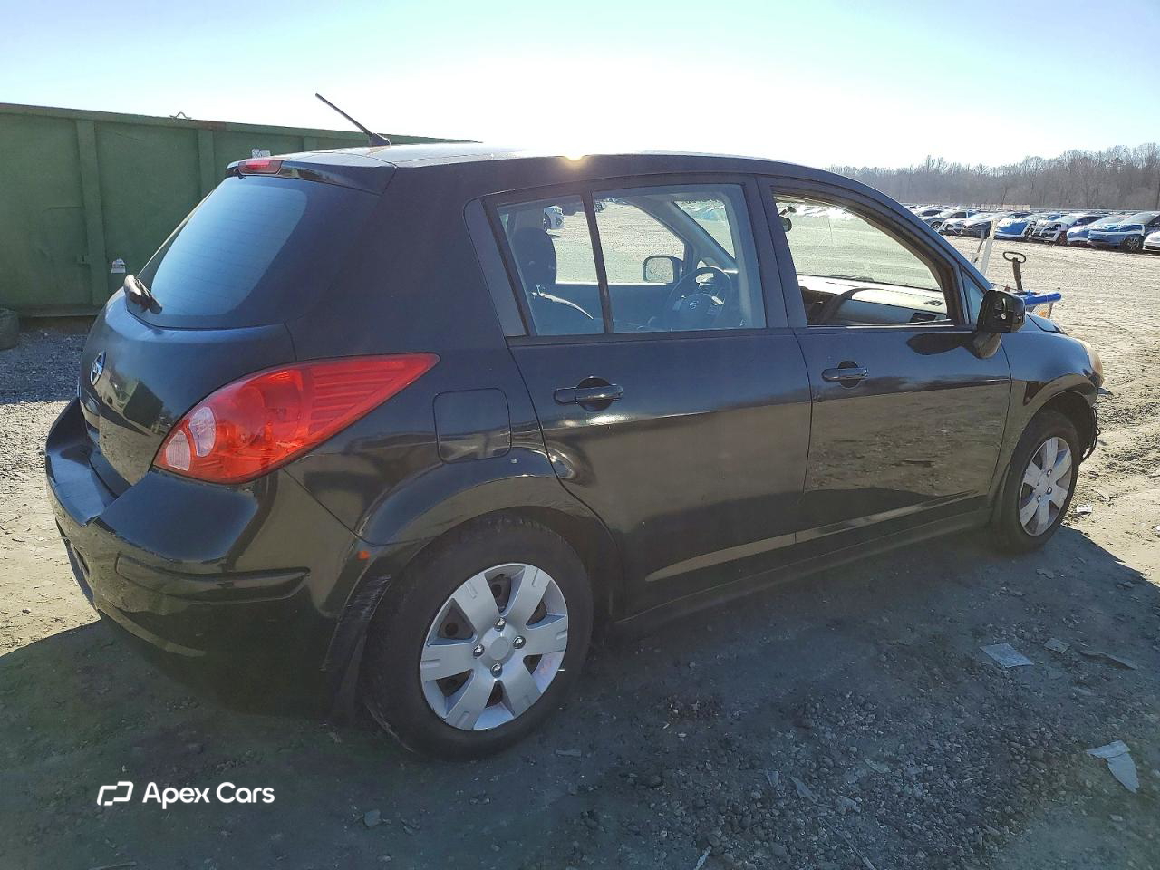 Nissan Versa 2011