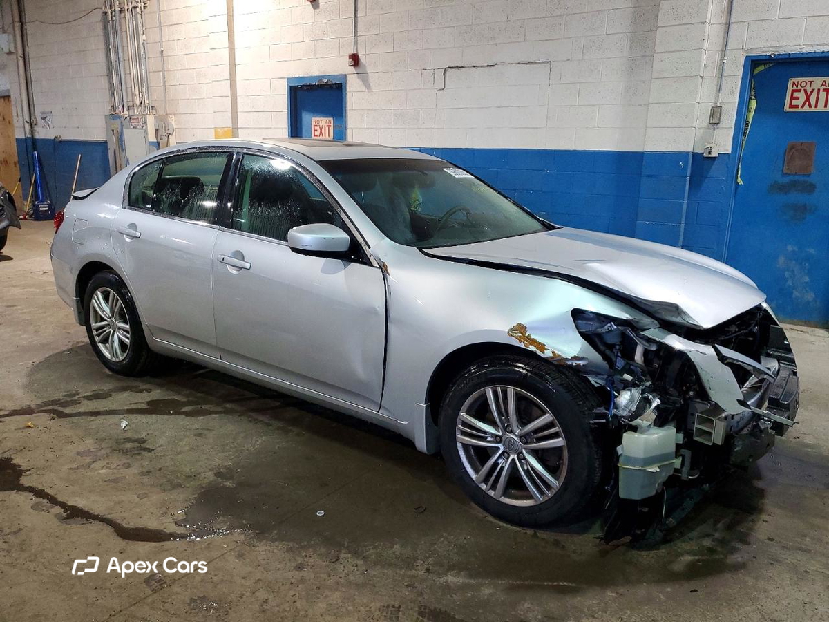 Infiniti G 2013