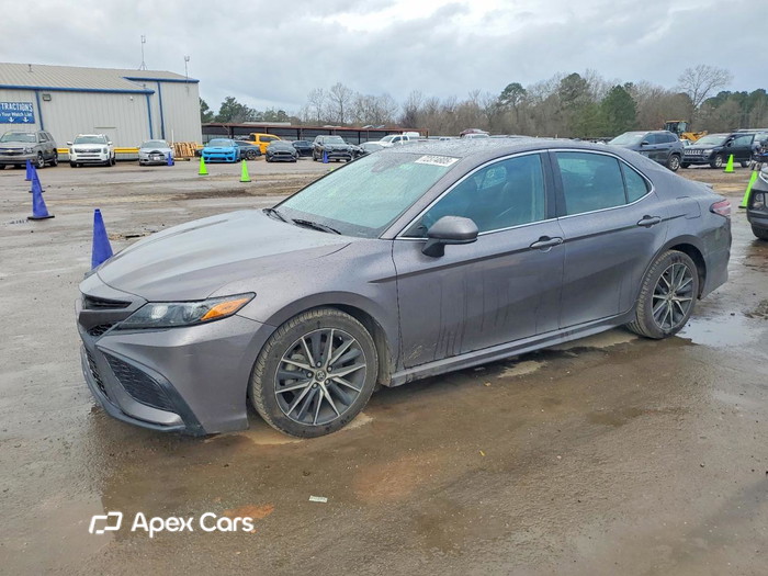 2021 Toyota Camry - Image 1 of 5