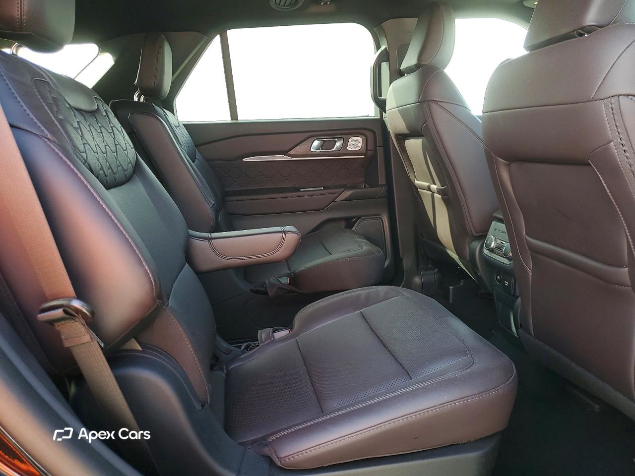 Ford Explorer 2025