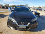 Nissan Versa 2021