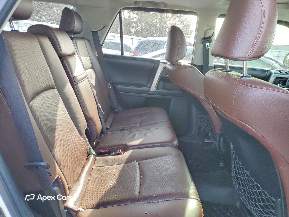 Toyota 4Runner 2016