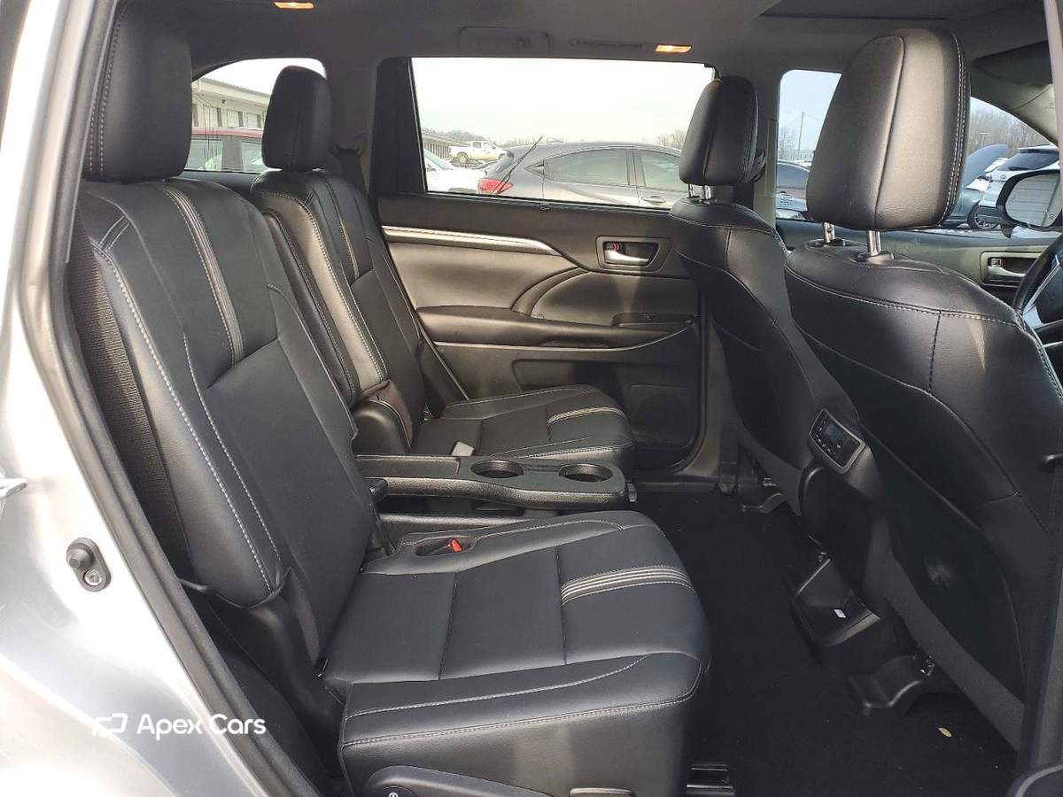 Toyota Highlander 2017