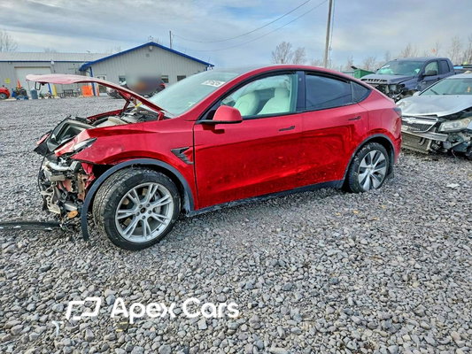 Tesla Model Y 2023 - Image 1 of 14